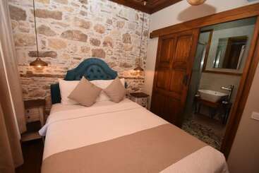 住宿加早餐  Sim Otel