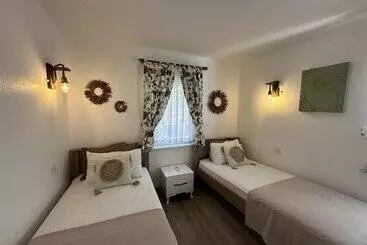 Heros Hotels Bozcaada