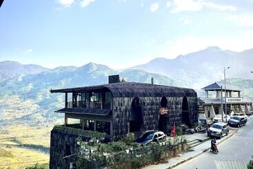 Hotel Arista Homestay Sapa