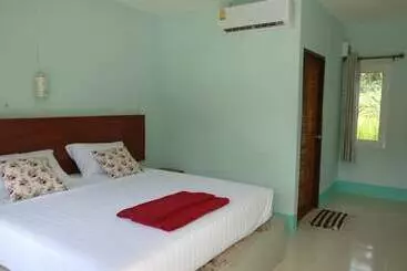 Hôtel Fahsai Lanta House