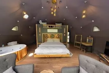 Kale Dome Orman Evleri