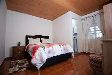 Manantial Hostal
