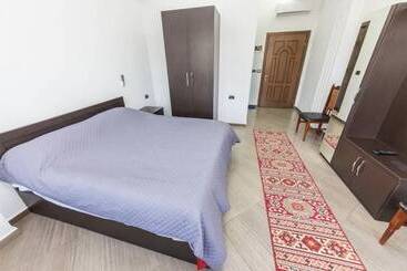 בית מלון כפרי Ajka