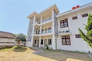 Otel Griya Lestari Pati 2 By Oyo