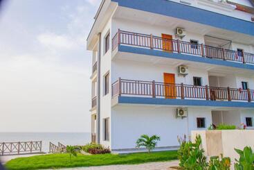 בית מלון כפרי Majula Boutique