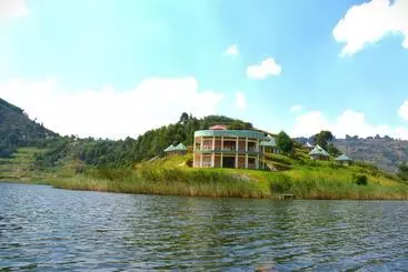 Nyamunyonyi Tourism Resort Lake Bunyonyi