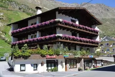 Otel Appartements Zirmhof