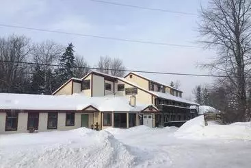 ホテル Butternut Inn And Pancake House