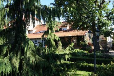 호텔 Dwór Barocco