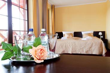 בית מלון כפרי Edmar