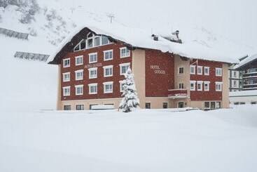 Hotel Guggis