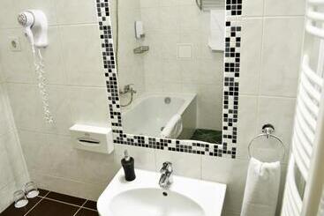 فندق Liza Aqua & Conference