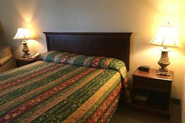فندق Lititz Inn And Suites