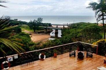 Bed and Breakfast Mzimayi River Lodge