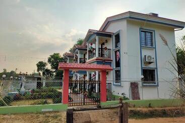 Hotel Staymaker Mukul Bithi Stay With Garden View