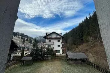 پانسیون Vila Residence