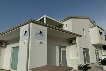 Majatalo Molo  93   Roomsandsea