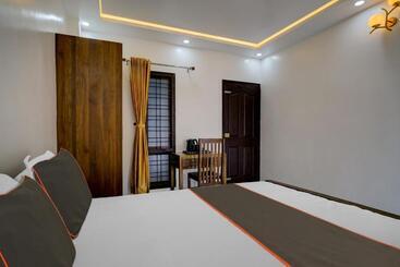 Hotel Collection O Dew Palace