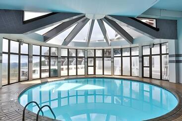 Отель Cama Queen Com Arrumação Diária