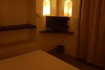 Hotelli Chhoti Kothi   A Heritage Homestay By The Ganges