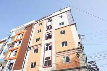 Super Collection O Hotel Blue Petals