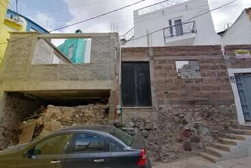 تختخواب و صبحانه Alojamiento Calli