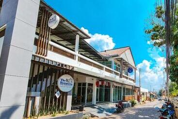 Downtown Kohlarn Resort