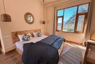 Grham Hostel Kasol, Katagla