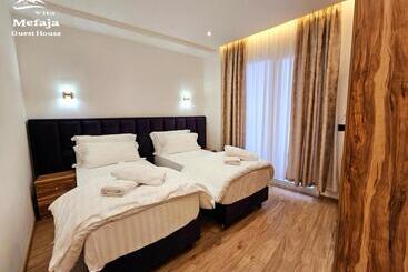 پانسیون Villa Mefaja