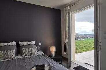 Aamiaismajoitus (B&B) Chambre De Bajolle