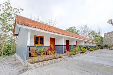 Hotel Capital O 93449 The Boekit Song Putri Resort