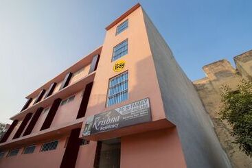Itsy Hotels Krishna Residency, Govardhan Chauraha