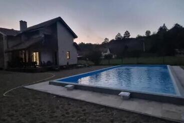 Pensiunea Crenguța Fermecată