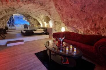 膳宿费 Le Clos Des Violettes