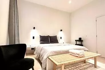 Cozy Bed And Breakfast At European Commision