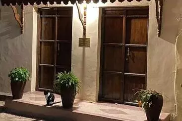 ベッドアンドブレックファースト Caravan Serai Amour