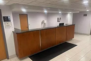 ホテル Days Inn By Wyndham Englewood Dayton Airport