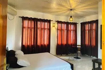 Majatalo Aramba Resort