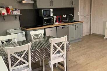 Pensiune Le Cèdre Bleu