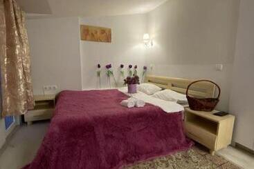 هتل آپارتمان Art Studio