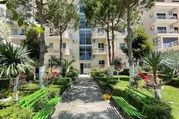 Hotel Vila Beni