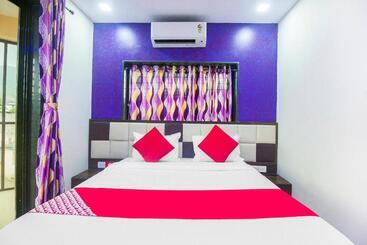 Oyo Flagship Hotel Samrat Palace