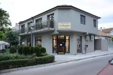 ペンション стаи за гости гебедже