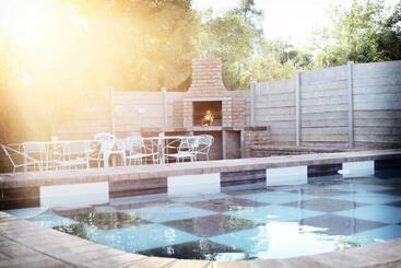 펜션 De Nachtuilen Guesthouse