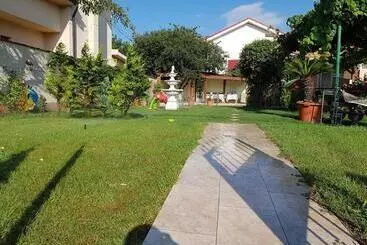 Panzió Vila Ella