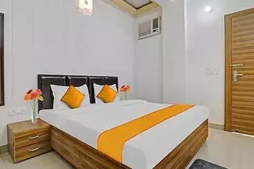 Hotel Fabexpress Pacific View