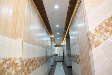 Hotel Ashray Puri Near Temple & Golden Beach Lift Wifi With Restaurant Facilities By Morservices