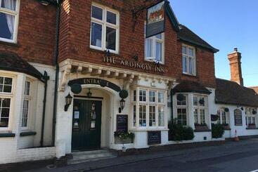 فندق The Ardingly Inn