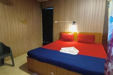 Pensiune Daddy Small Guest House