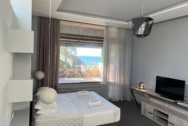 پانسیون Kent Hotel & Restaurant Kent Beach